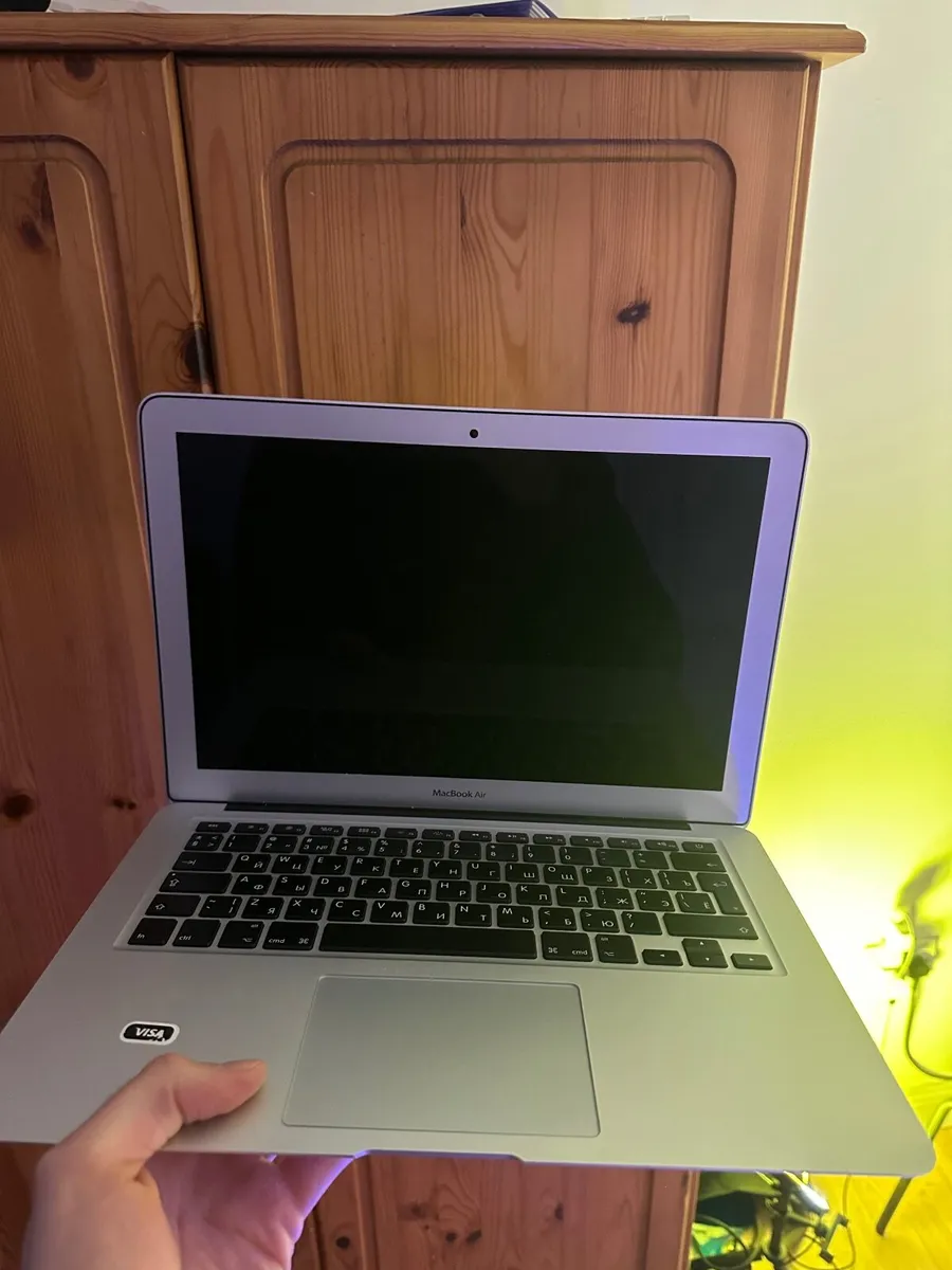 MacBook Air 128gb - Image 3