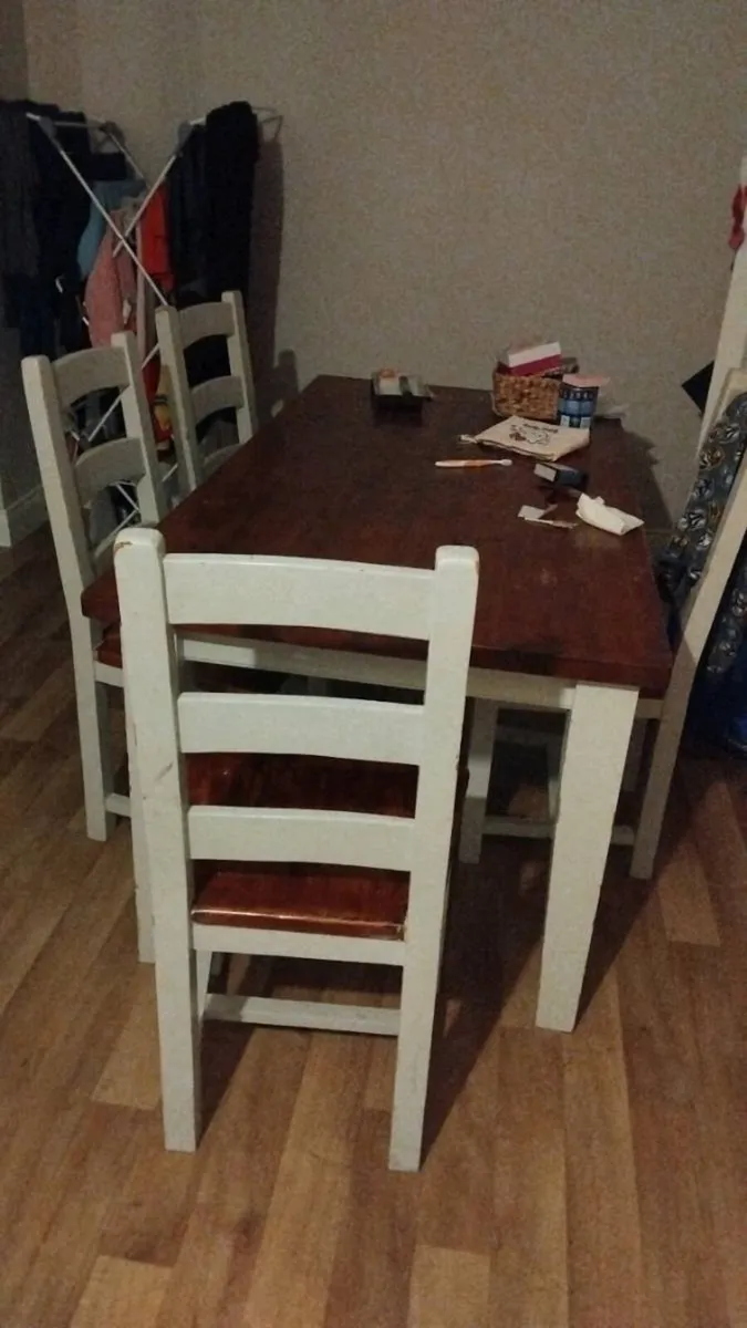 Table and 6 chairs