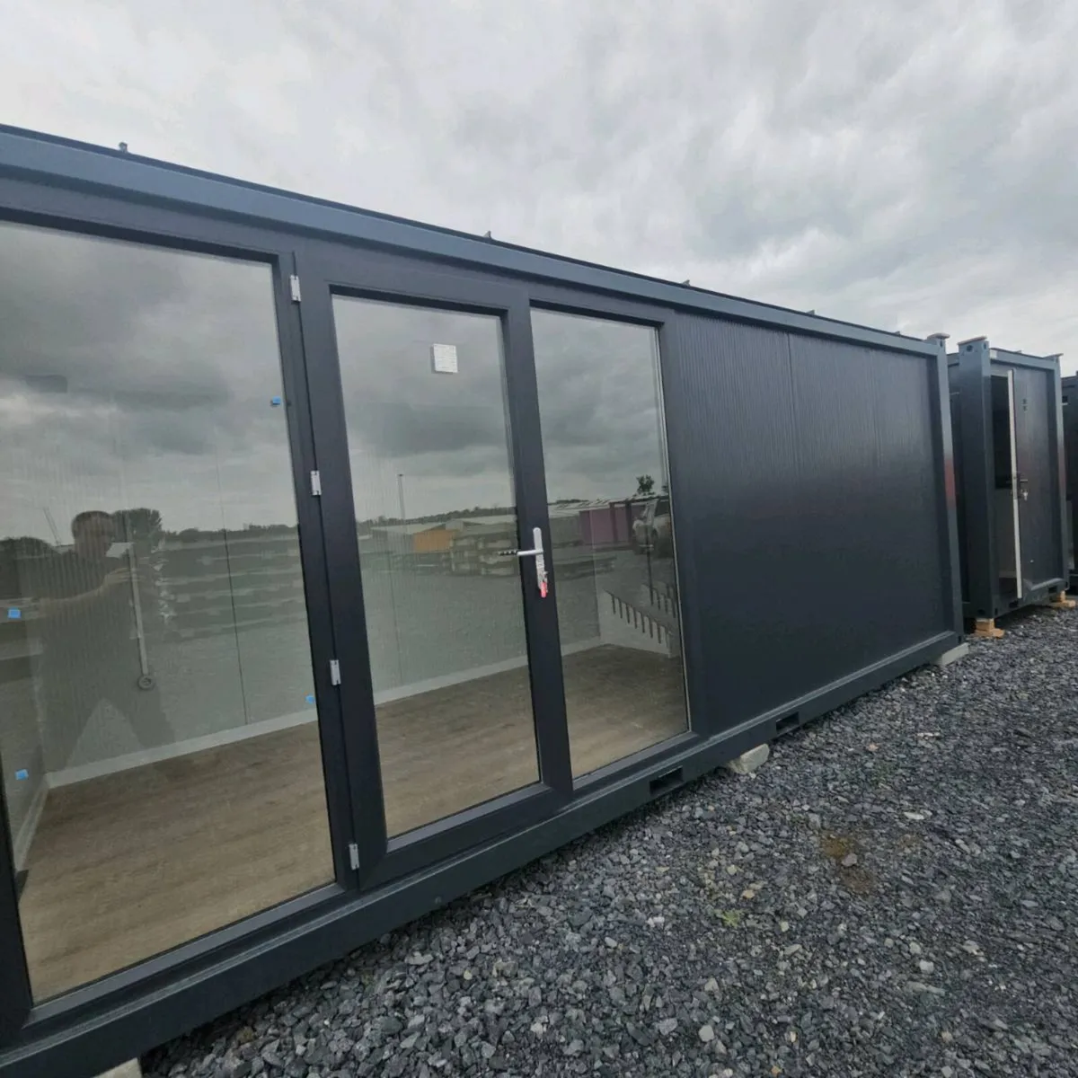 Steel frame modular living units - Image 3