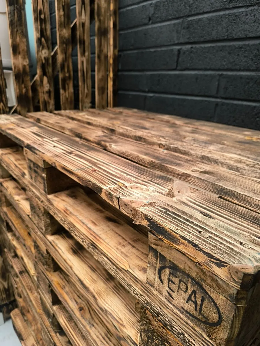 Torched & Varnished EPAL Euro Pallets €30 each - Image 3