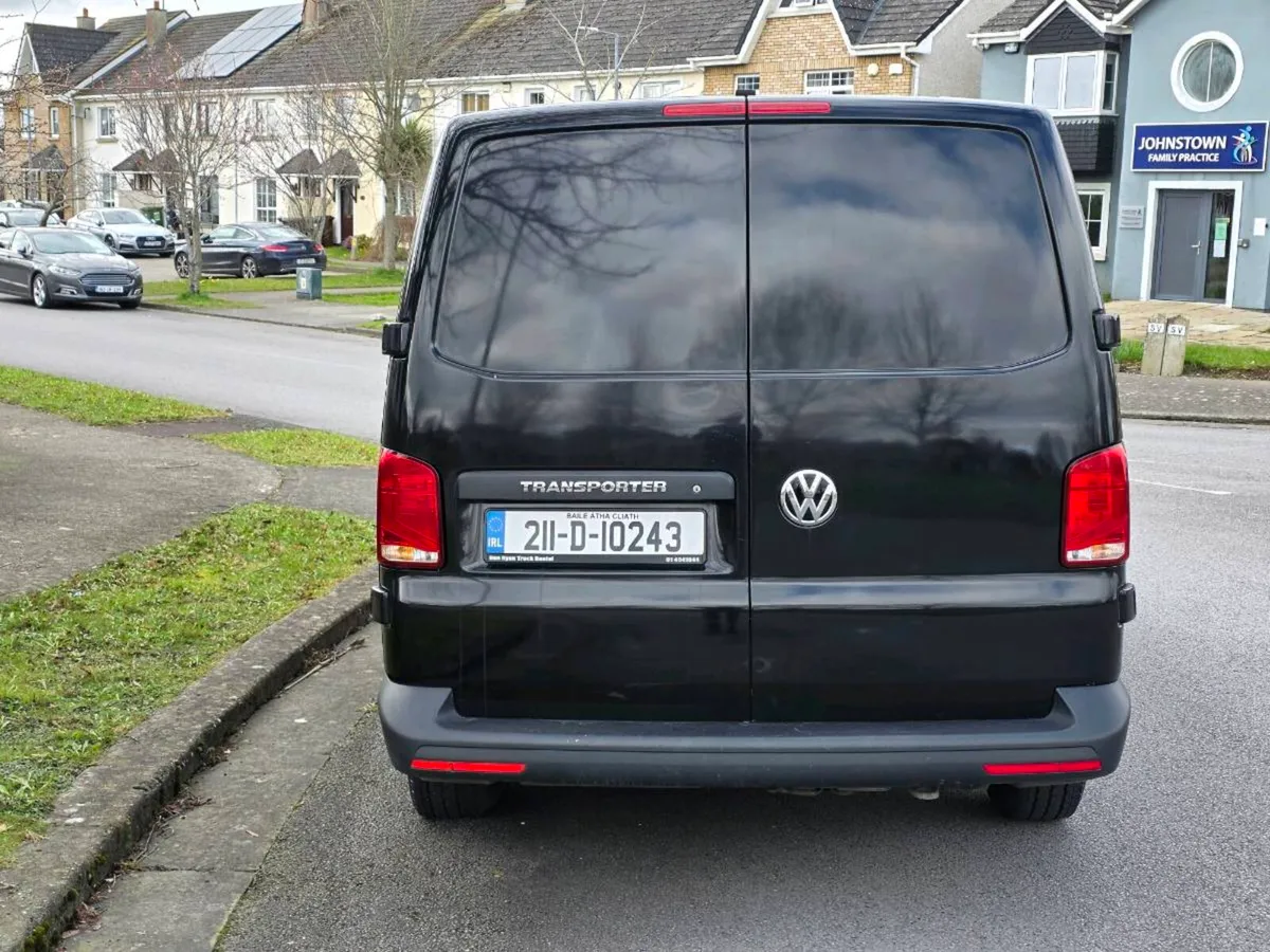 211 VW Transporter T6 2.0TDI A/C New CVRT - Image 4