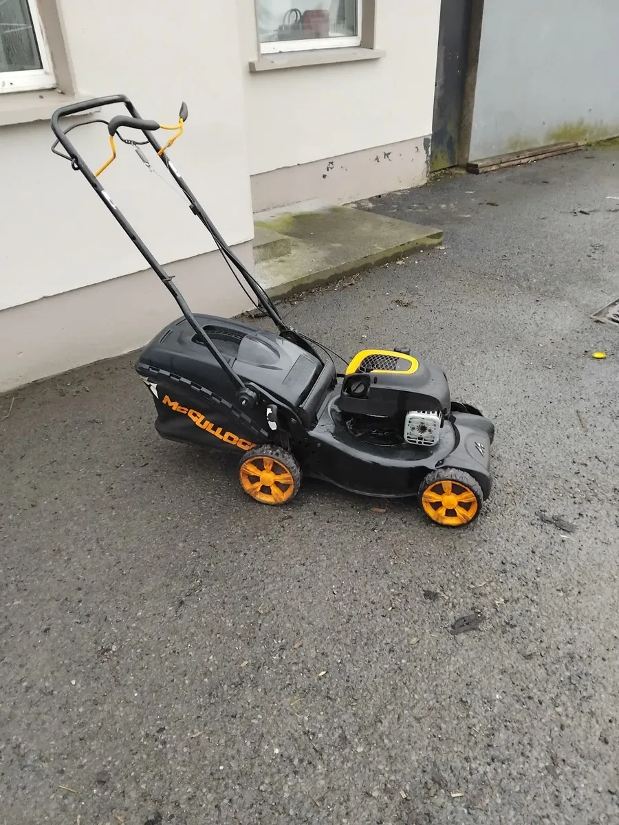 McCullough self-drive lawnmower running 💯 - Image 3