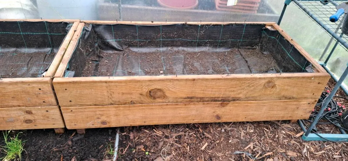 Planter box - Image 4