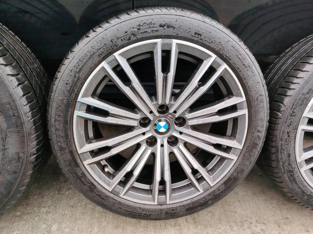BMW Msport alloys with Michelin tyres, suit A4 - Image 3
