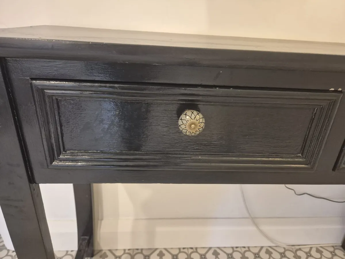 Console Table - Image 2