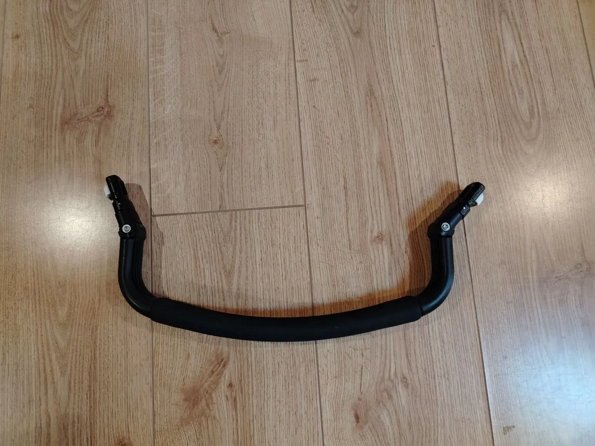 Bugaboo Cameleon 3 Bumper Bar - Image 4