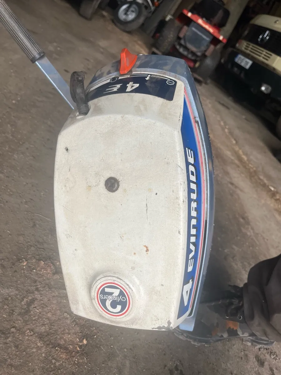 Evinrude outboard - Image 2