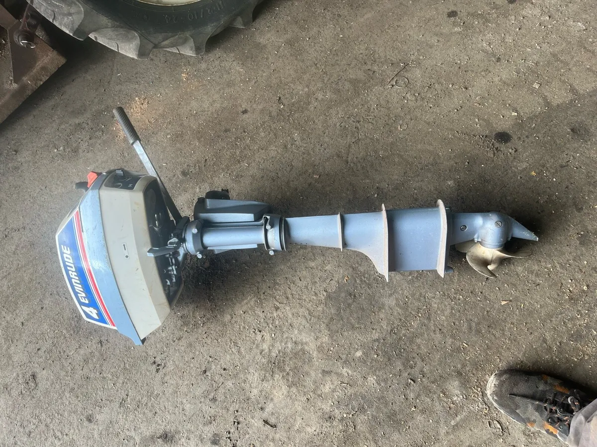 Evinrude outboard - Image 3