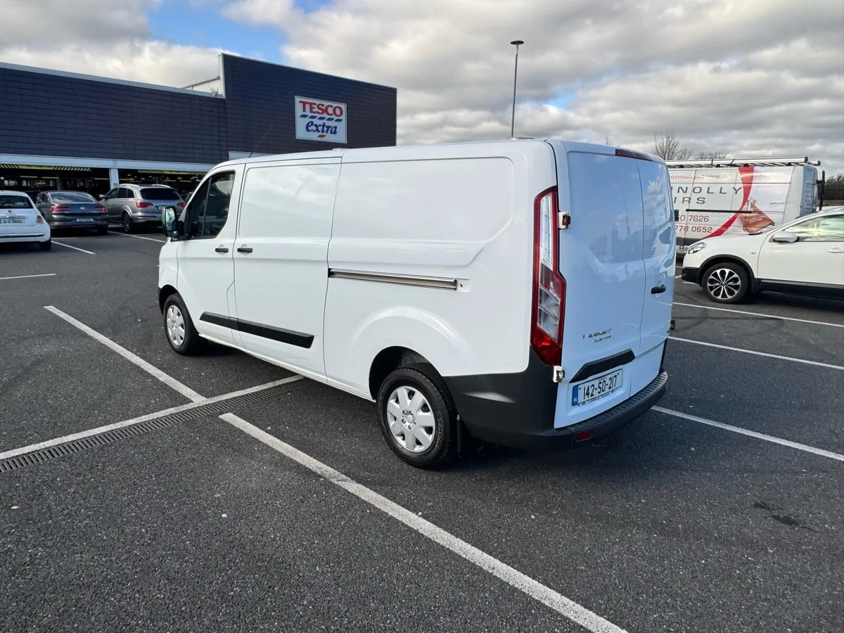 Ford transit custom lwb - Image 4