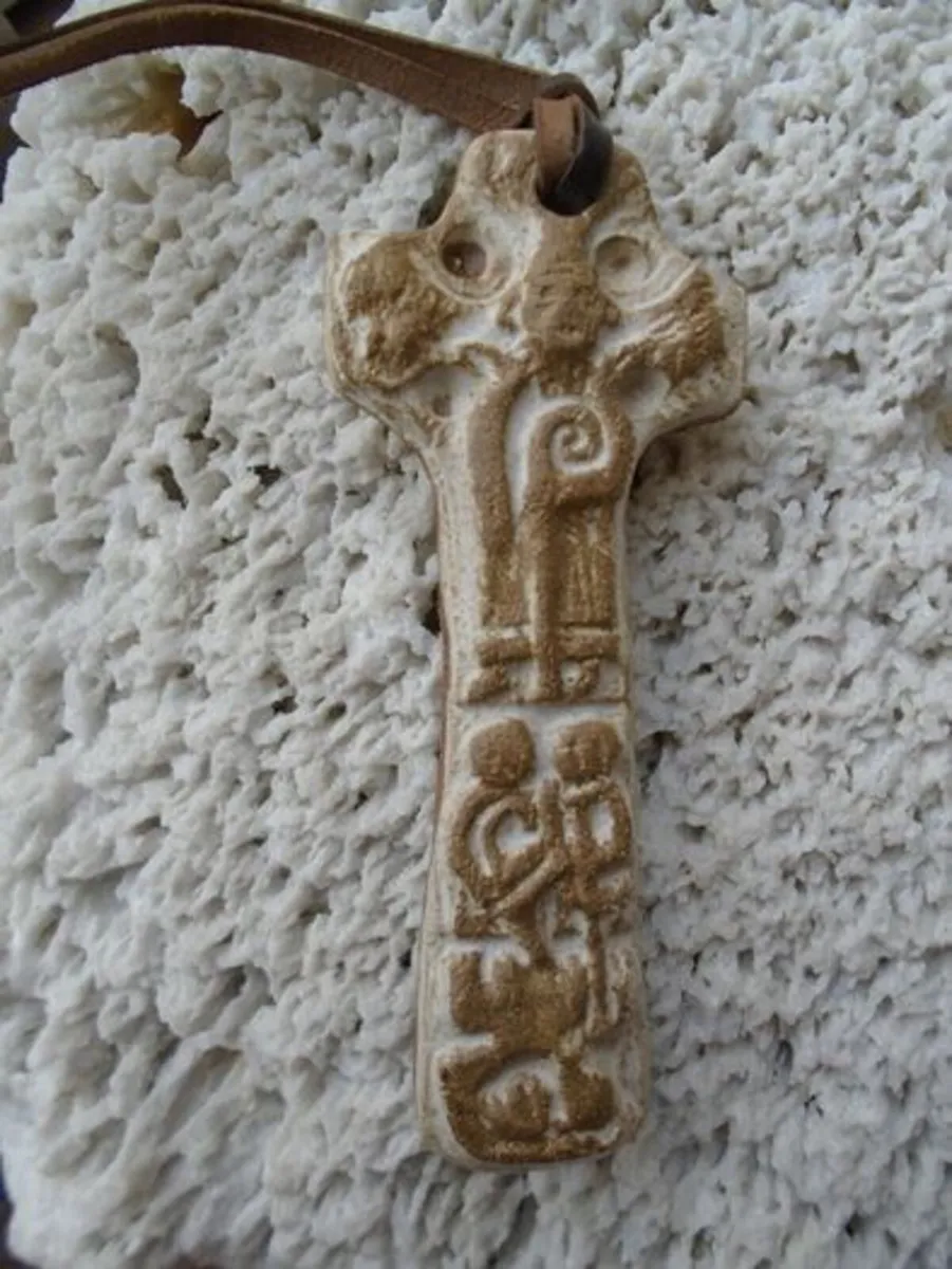 Jewellery, Cross,Celtic jewellery - Image 1
