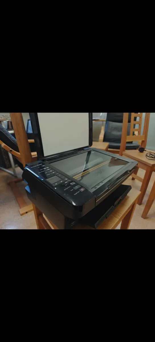 Colour A4 printer& scanner Epson Stylus SX425W - Image 1