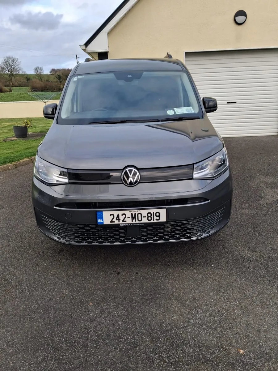 Volkswagen Caddy 2024 - Image 2