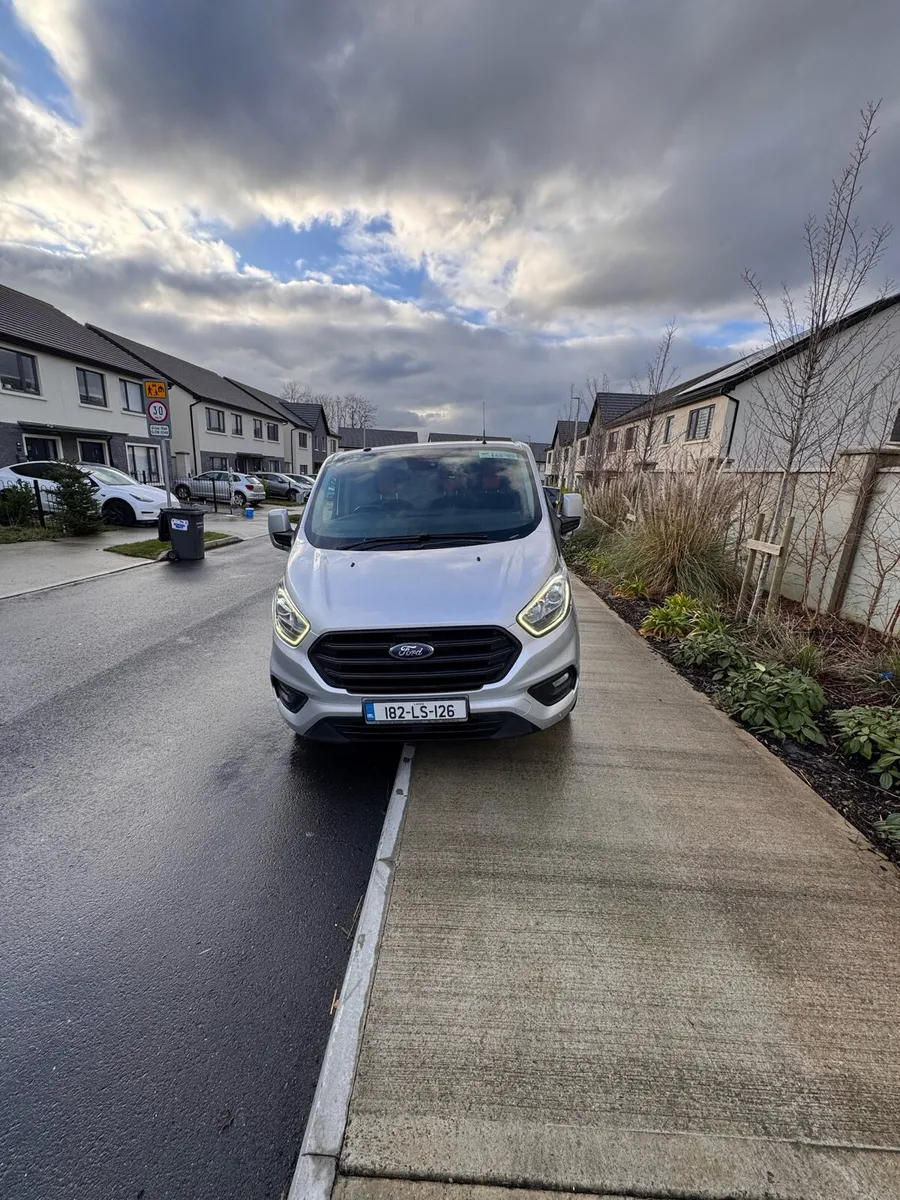 Ford Transit Custom LWB, 130 2018 - Image 1