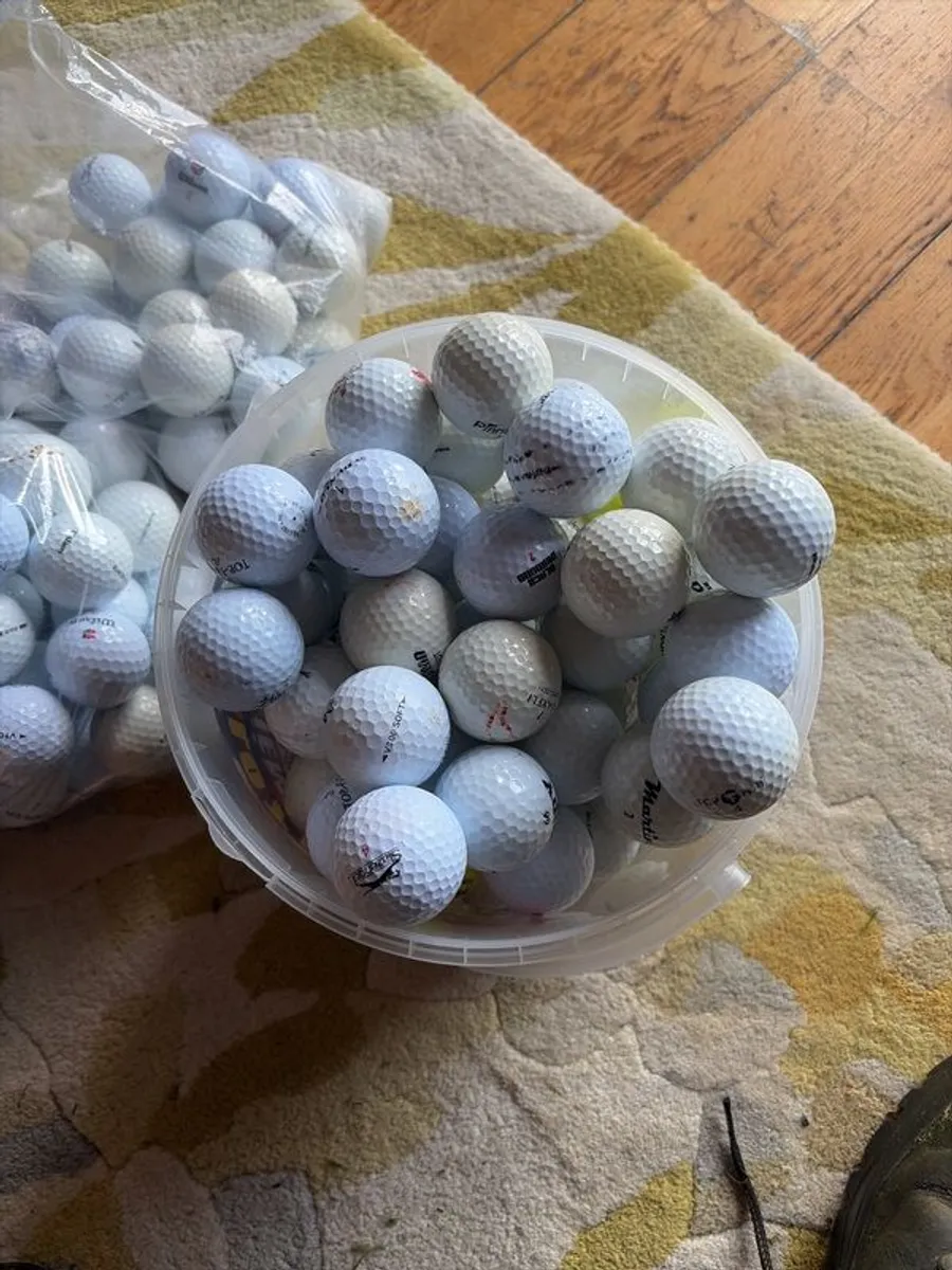 140 golf balls - Image 2
