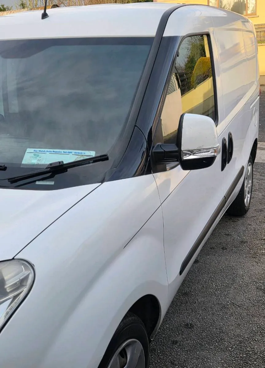 2014 DOBLO VAN - Image 4