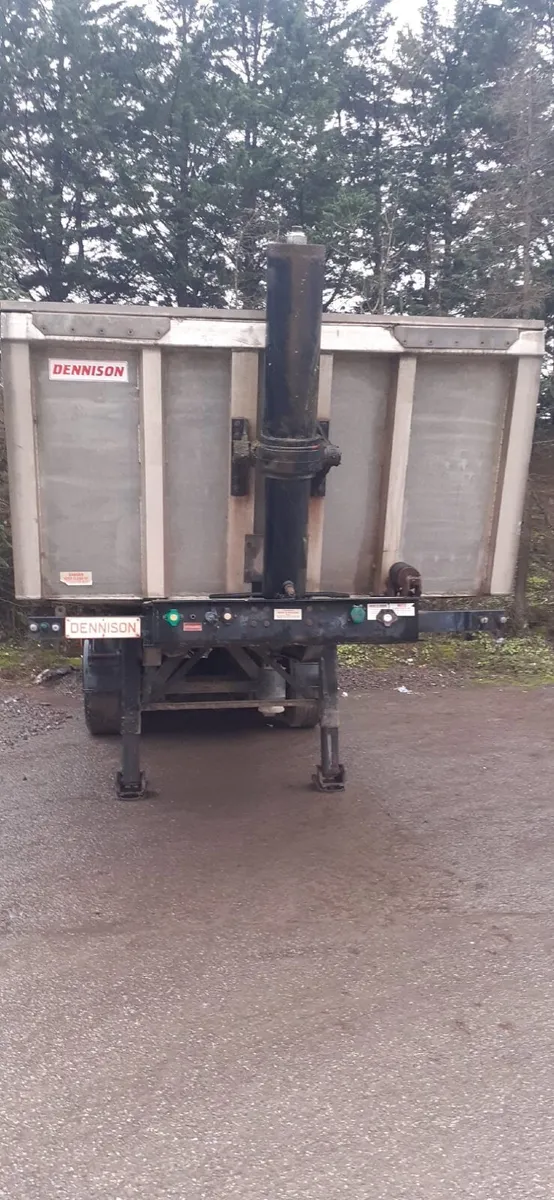 Truck Trailer Tipping - Image 2