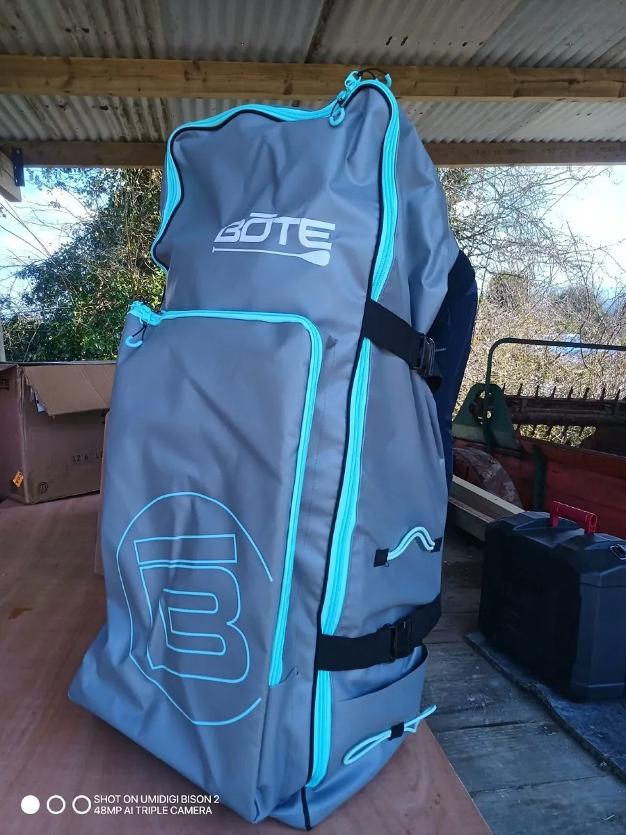 Inflatable kayak - Image 4