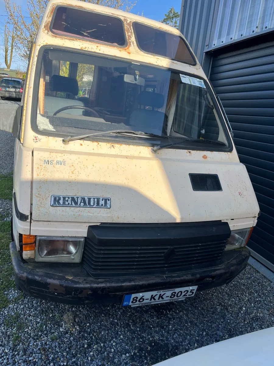 Vintage camper.    2 Bert - Image 1