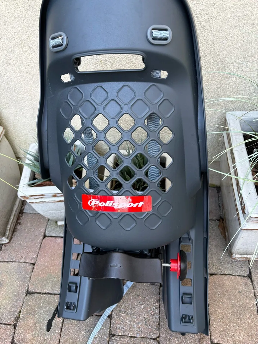 Pollisport Rear Childs seat carrier - Image 2