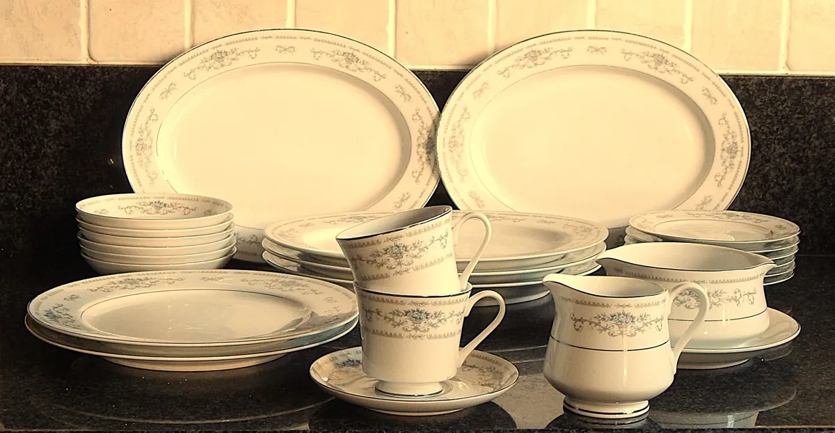 24 Pieces of Diane Japanese Fine Porcelain China - Image 2