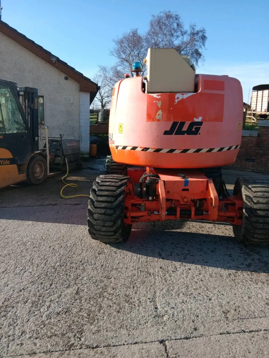 Cherrypicker for Sale - Image 3