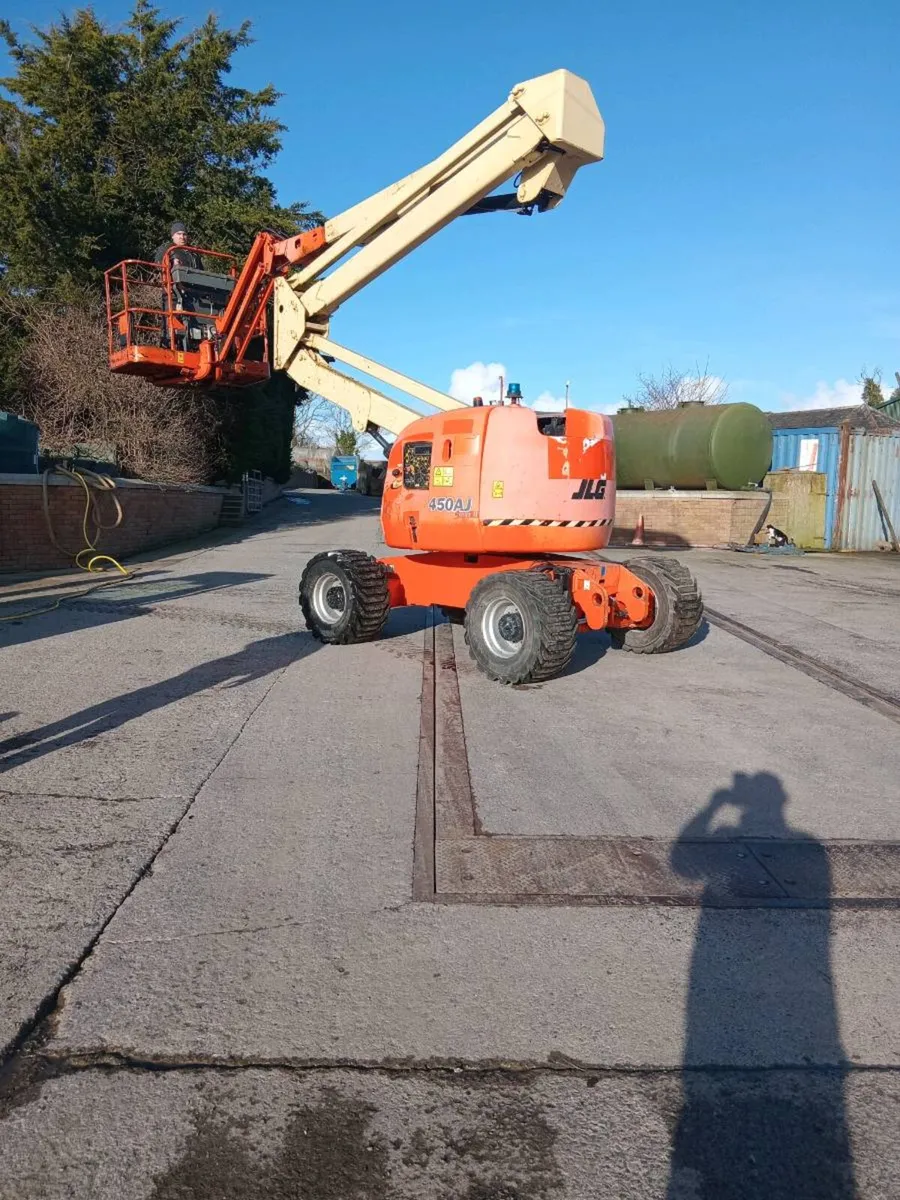 Cherrypicker for Sale - Image 4