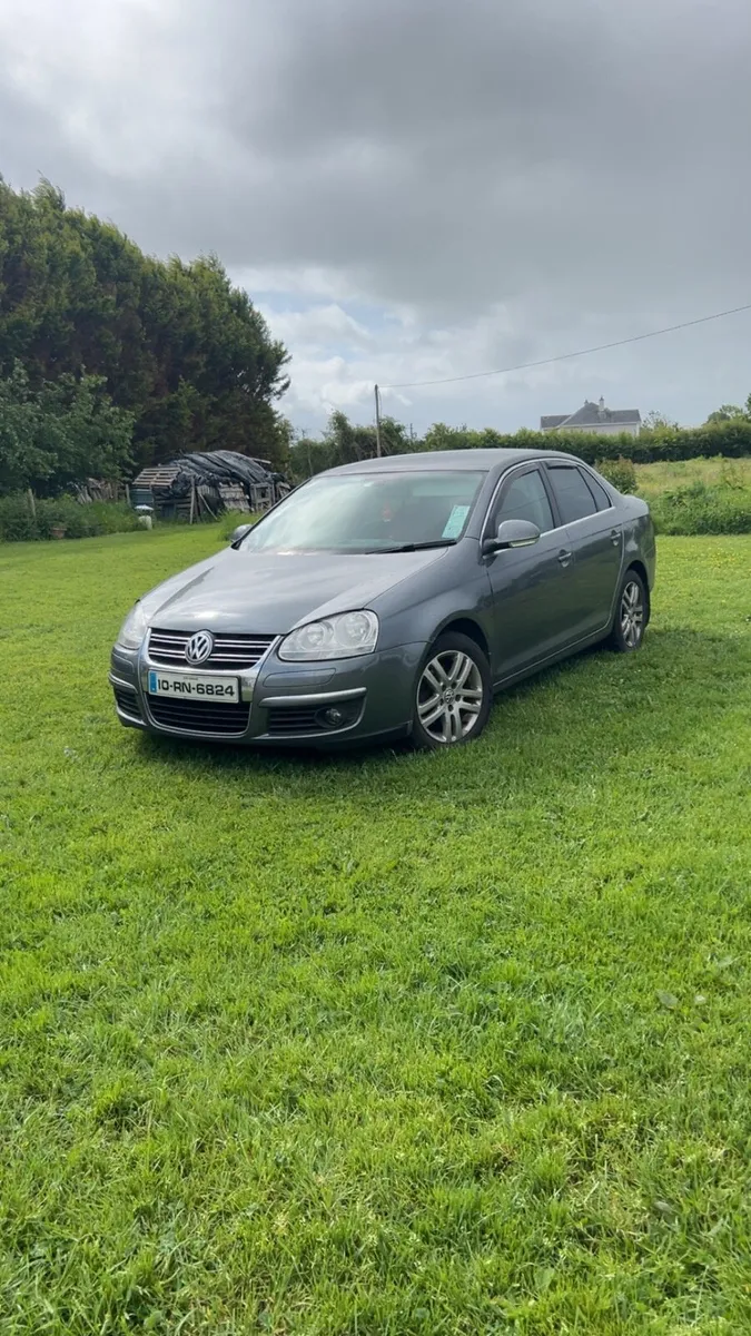 Volkswagen Jetta - Image 2