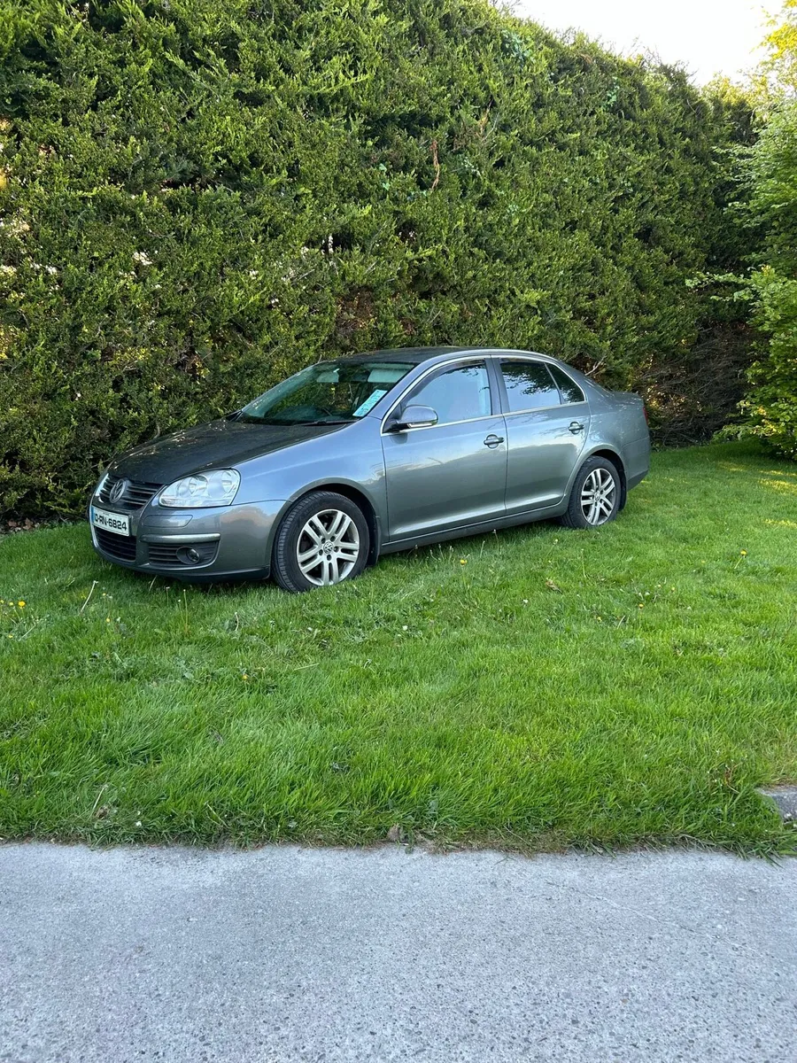 Volkswagen Jetta - Image 3