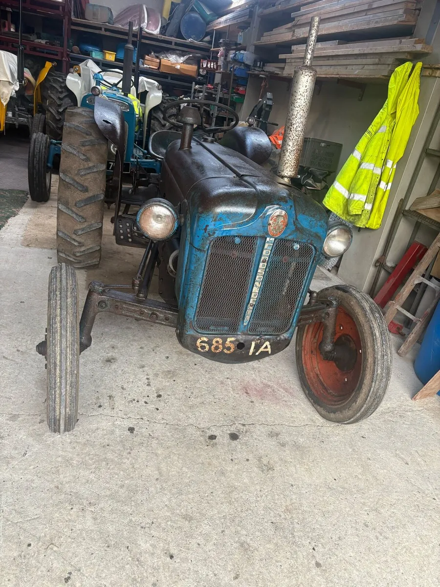 Fordson dexta - Image 1