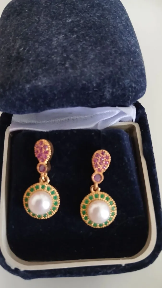Earrings - Image 1
