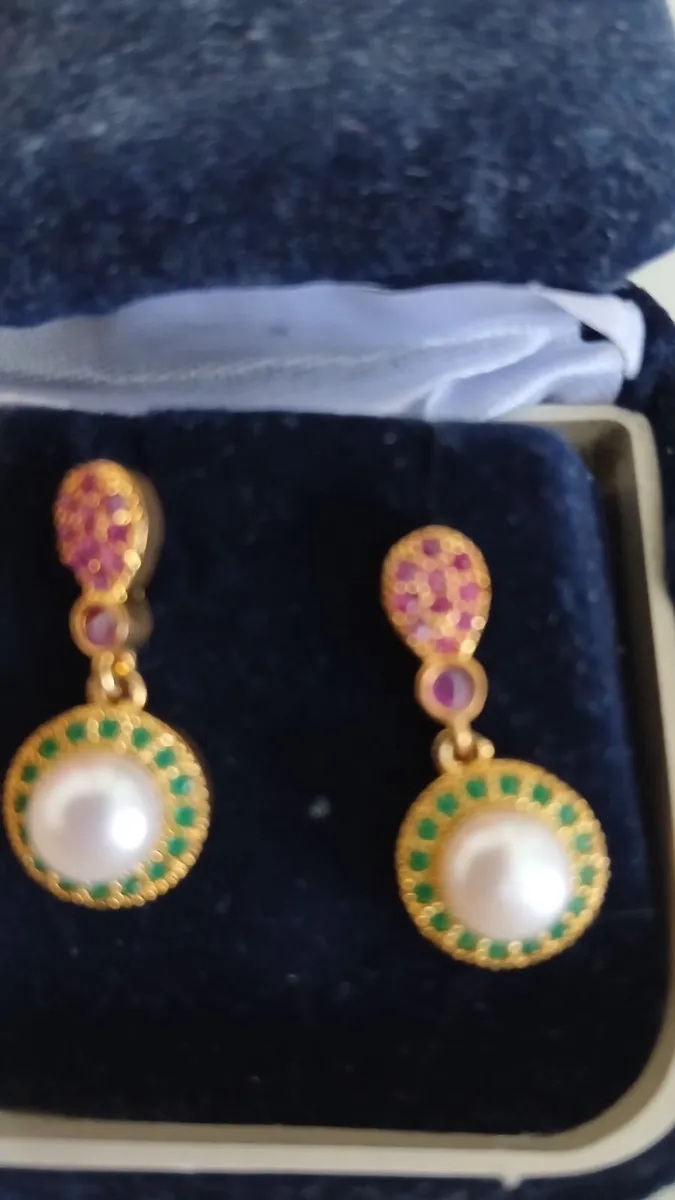 Earrings - Image 2