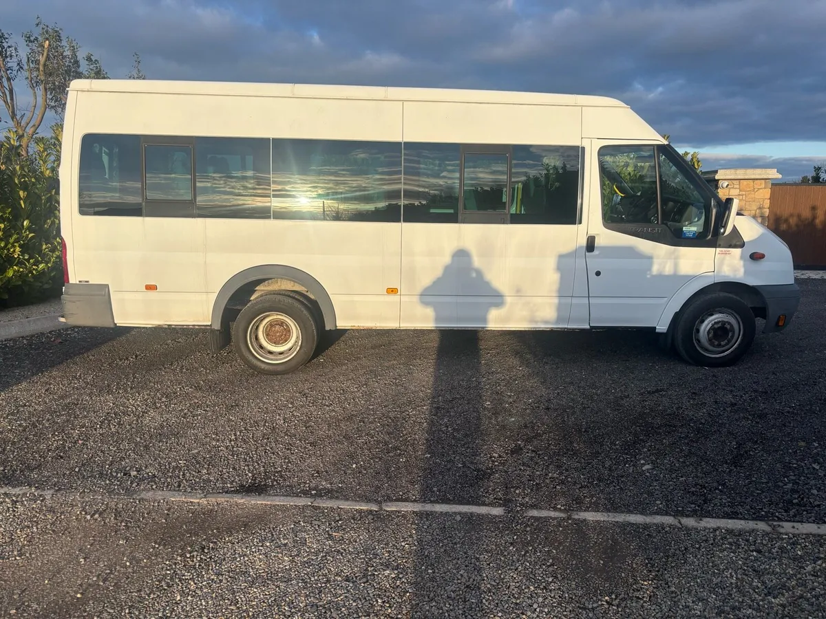 2010 FORD TRANSIT T430 2.4 MINI BUS - Image 2