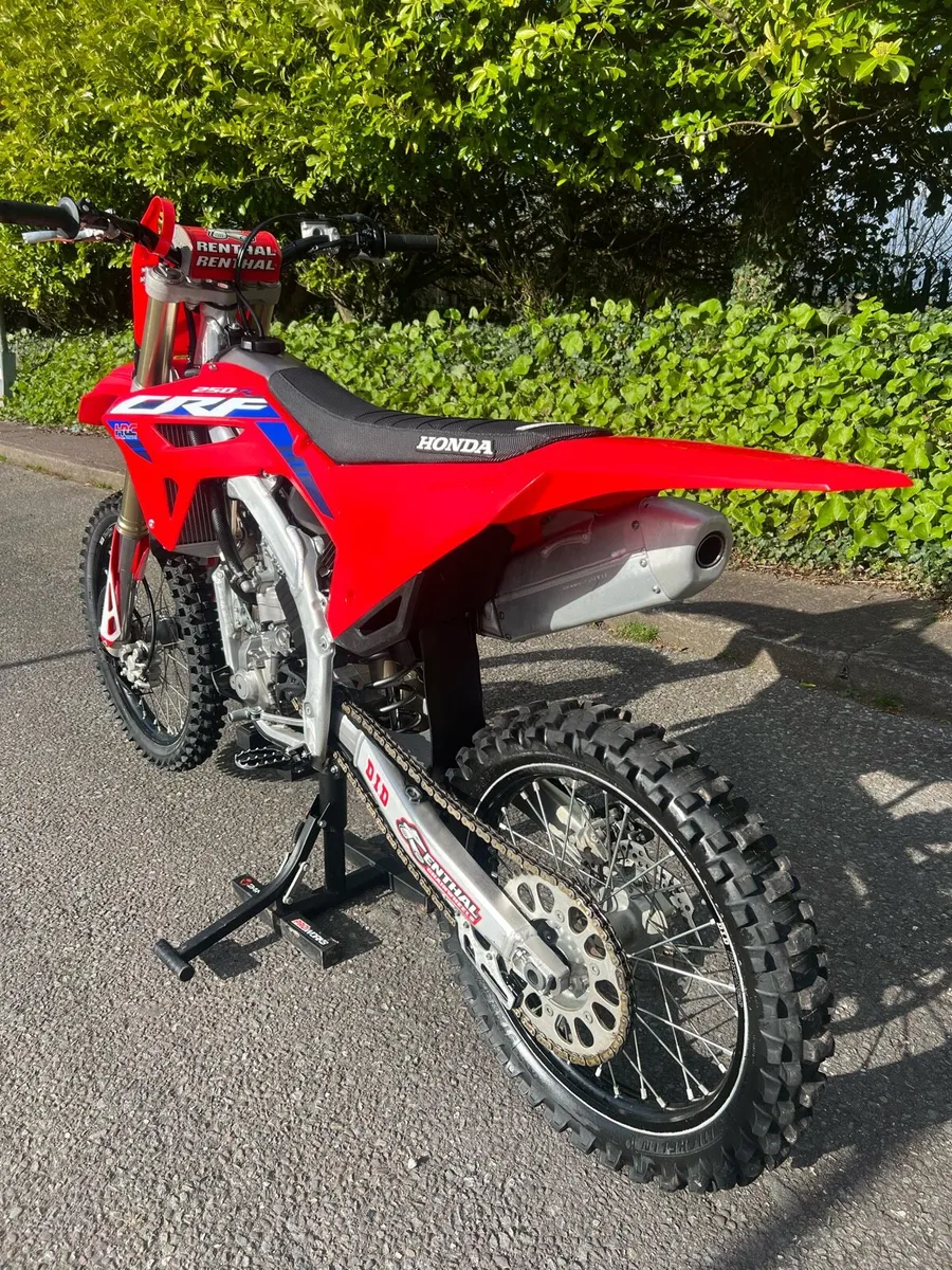 2023 Honda CRF250R - Image 2