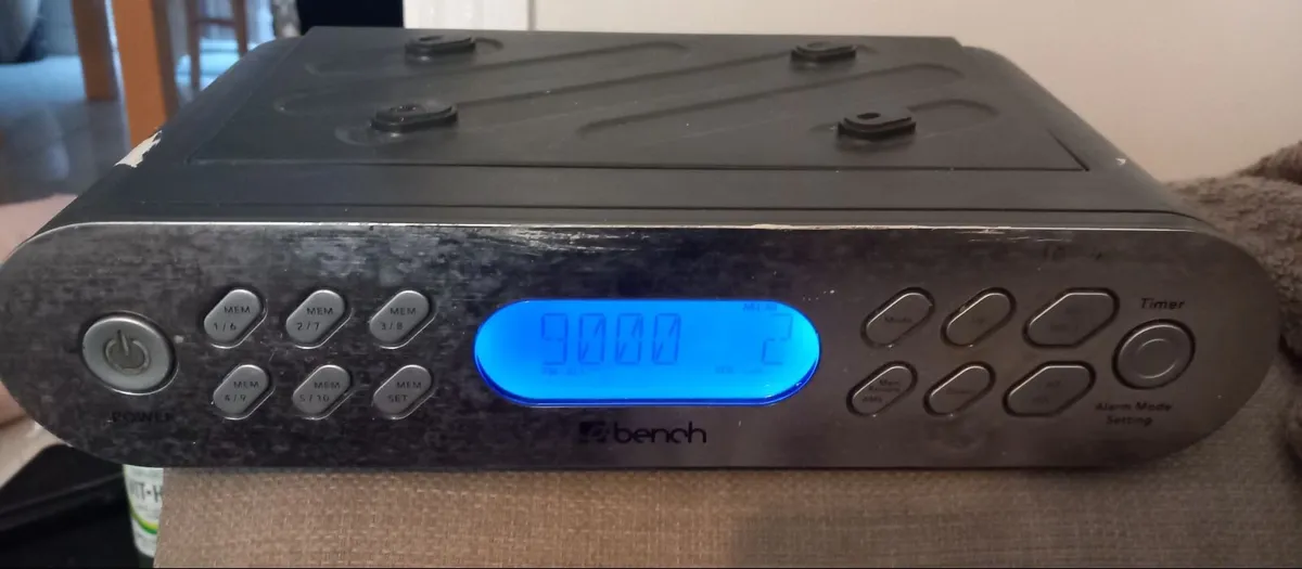 Bench under counter clock radio - Image 1