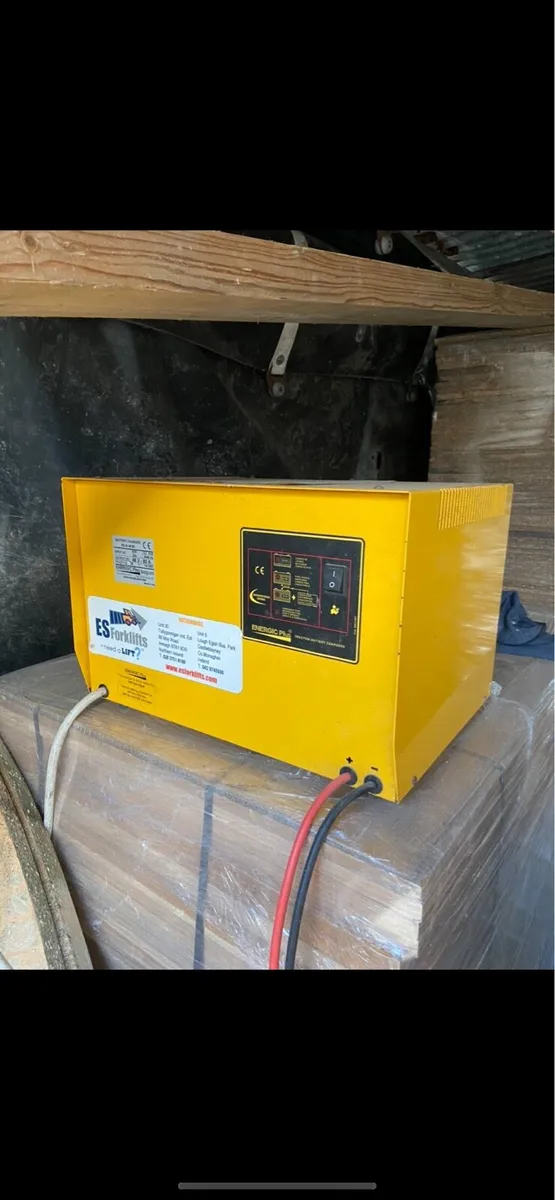 Electric forklift 1.8 Ton Still - Image 4