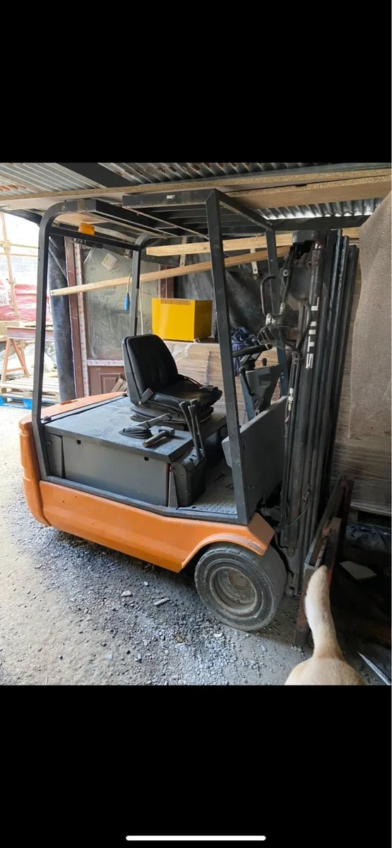 Electric forklift 1.8 Ton Still - Image 1