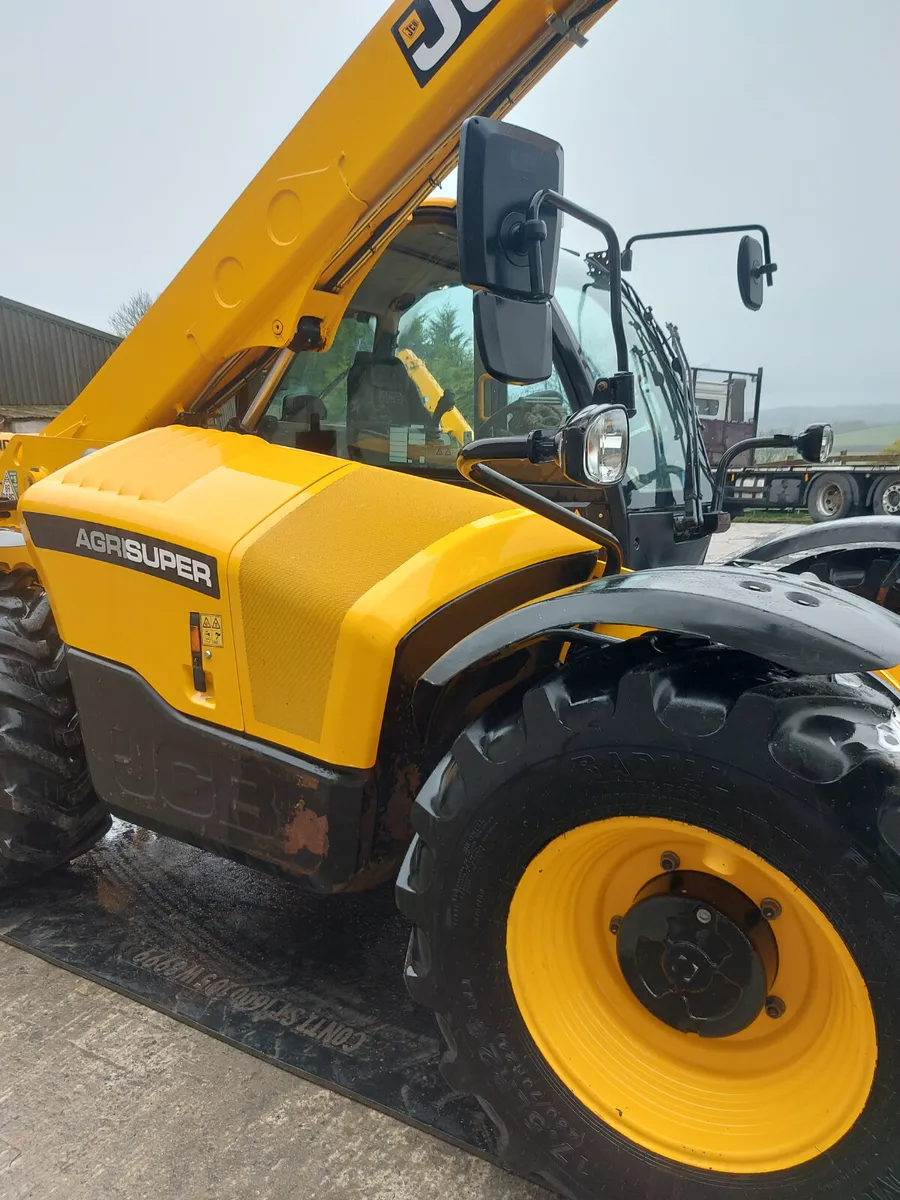 Jcb - Image 1