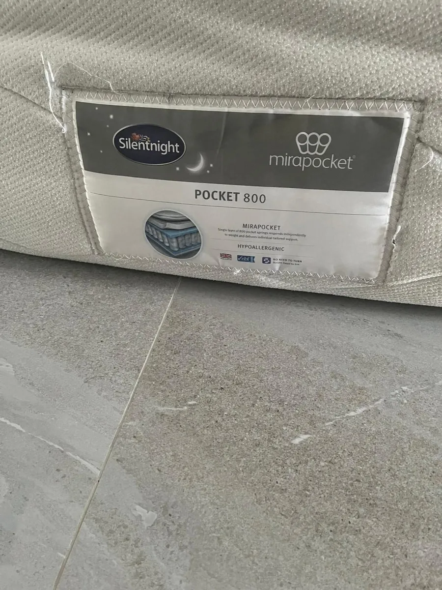 Small double mattress  free - Image 2