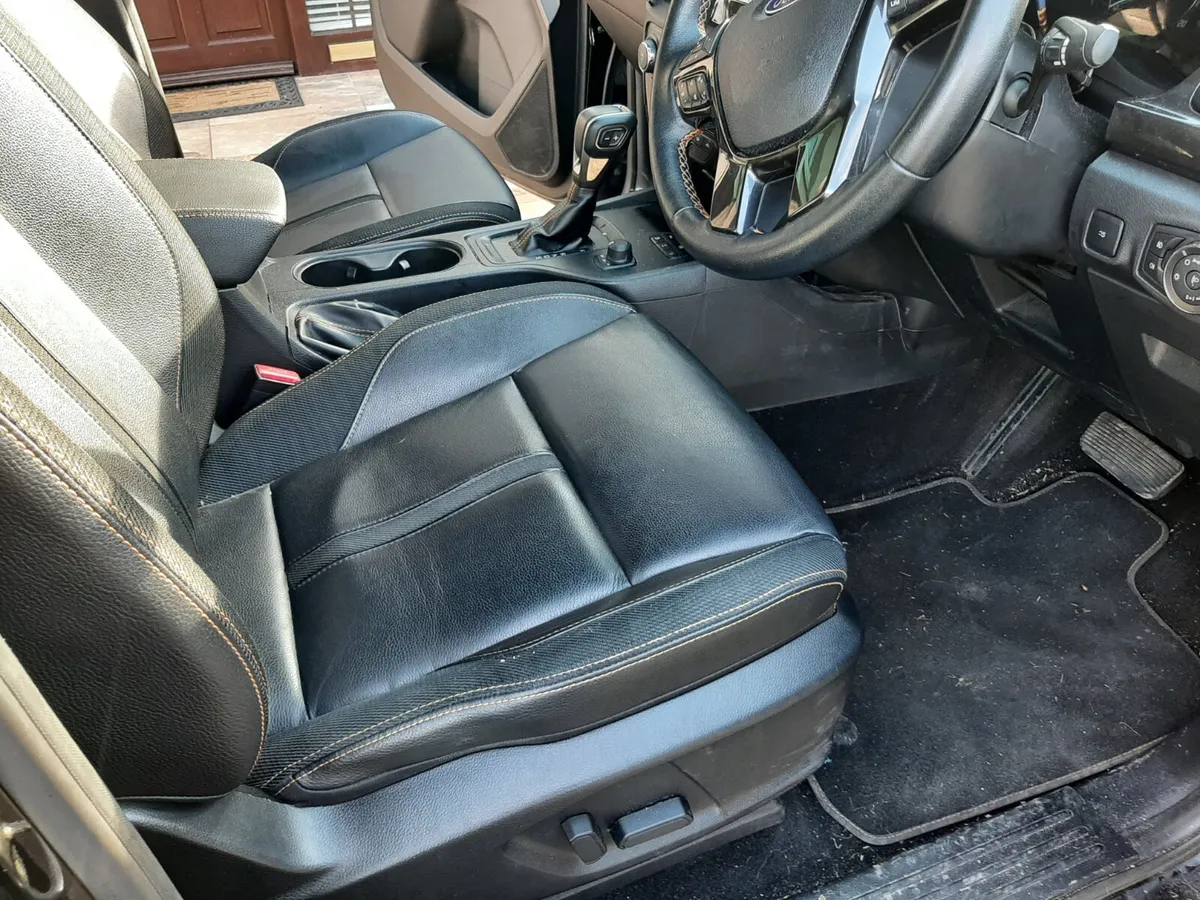 FORD RANGER WILDTRACK AUTOMATIC - Image 3