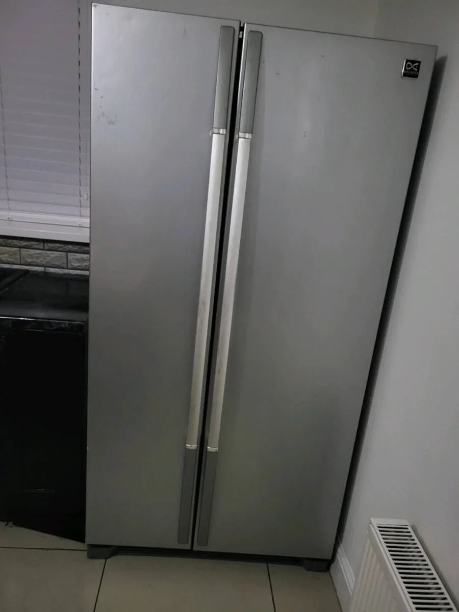 Fridge freezer - Image 2