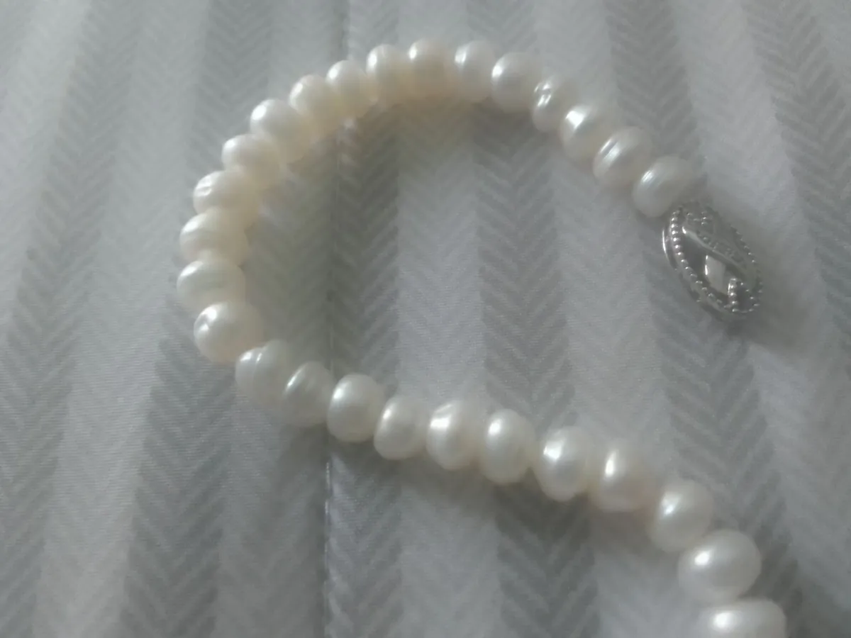 Vintage FRESHWATER PEARL BRACELET WITH DIAMOND - Image 4