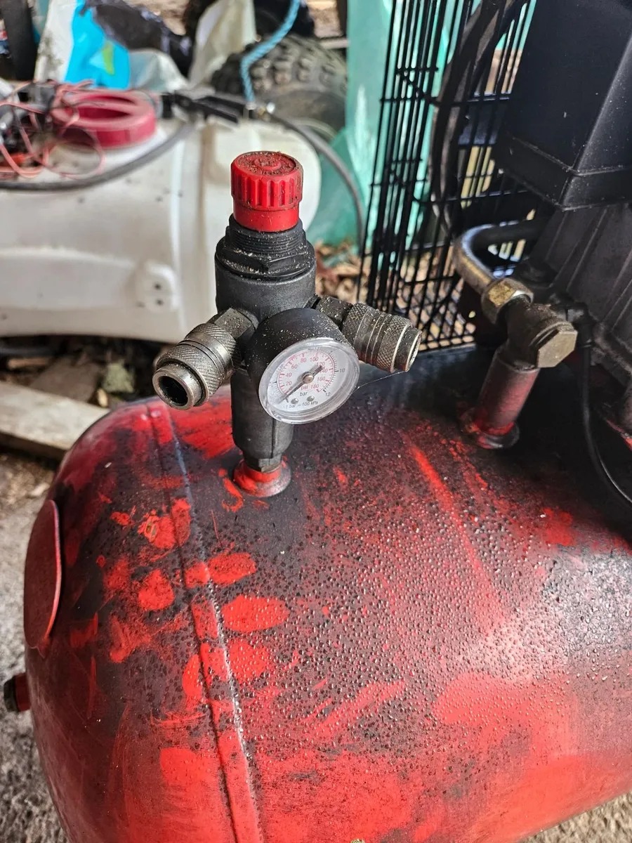 3 Phase Air compressor 3hp - Image 3