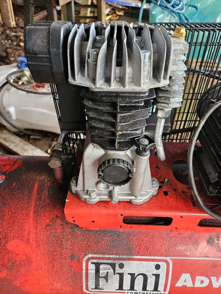 3 Phase Air compressor 3hp - Image 4