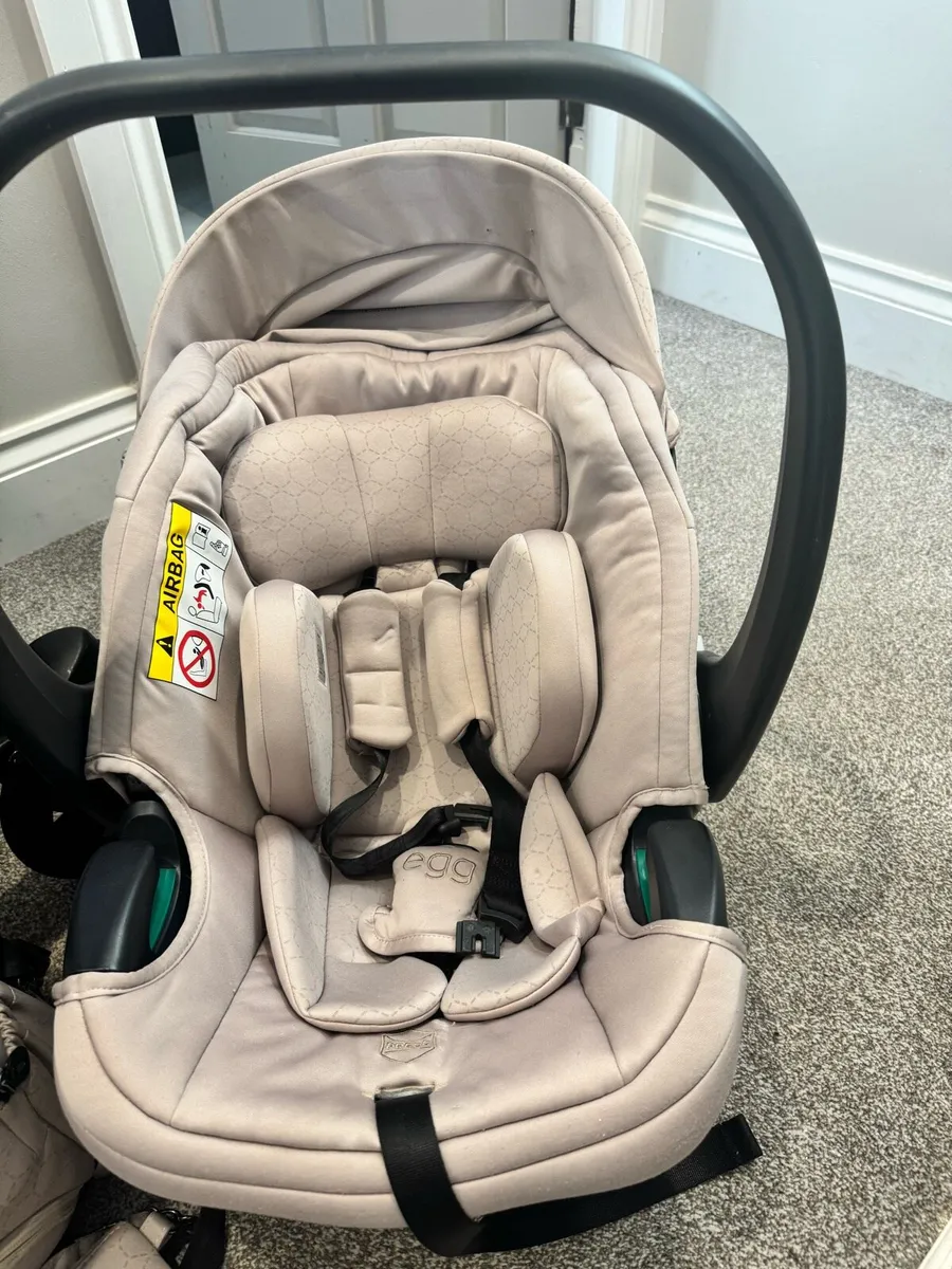 Egg 2 Travel Bundle - Image 2