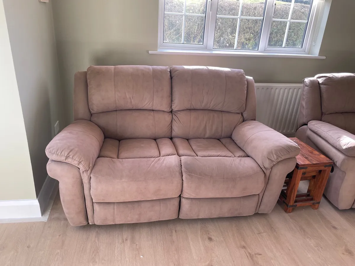 Recliner sofa - Image 3