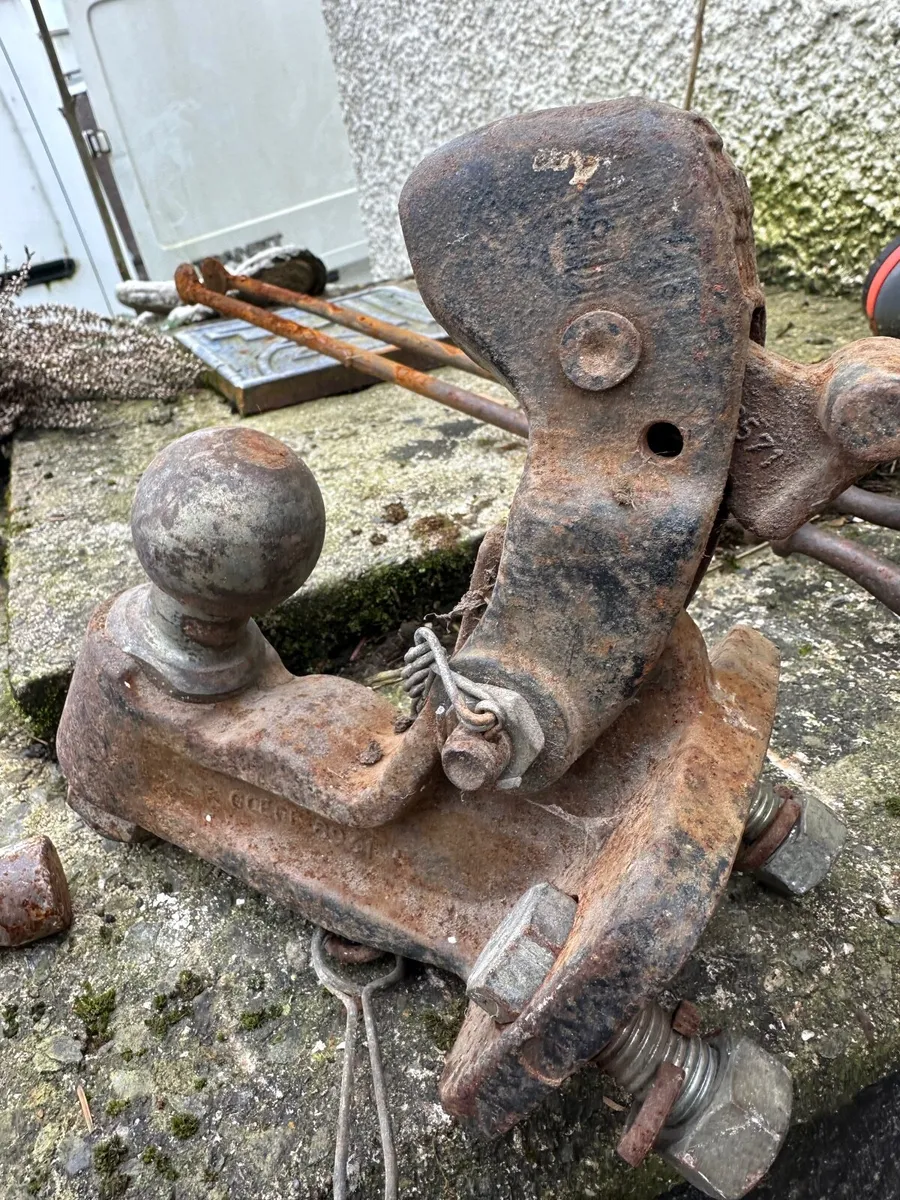 NATO type towhitch - Image 3