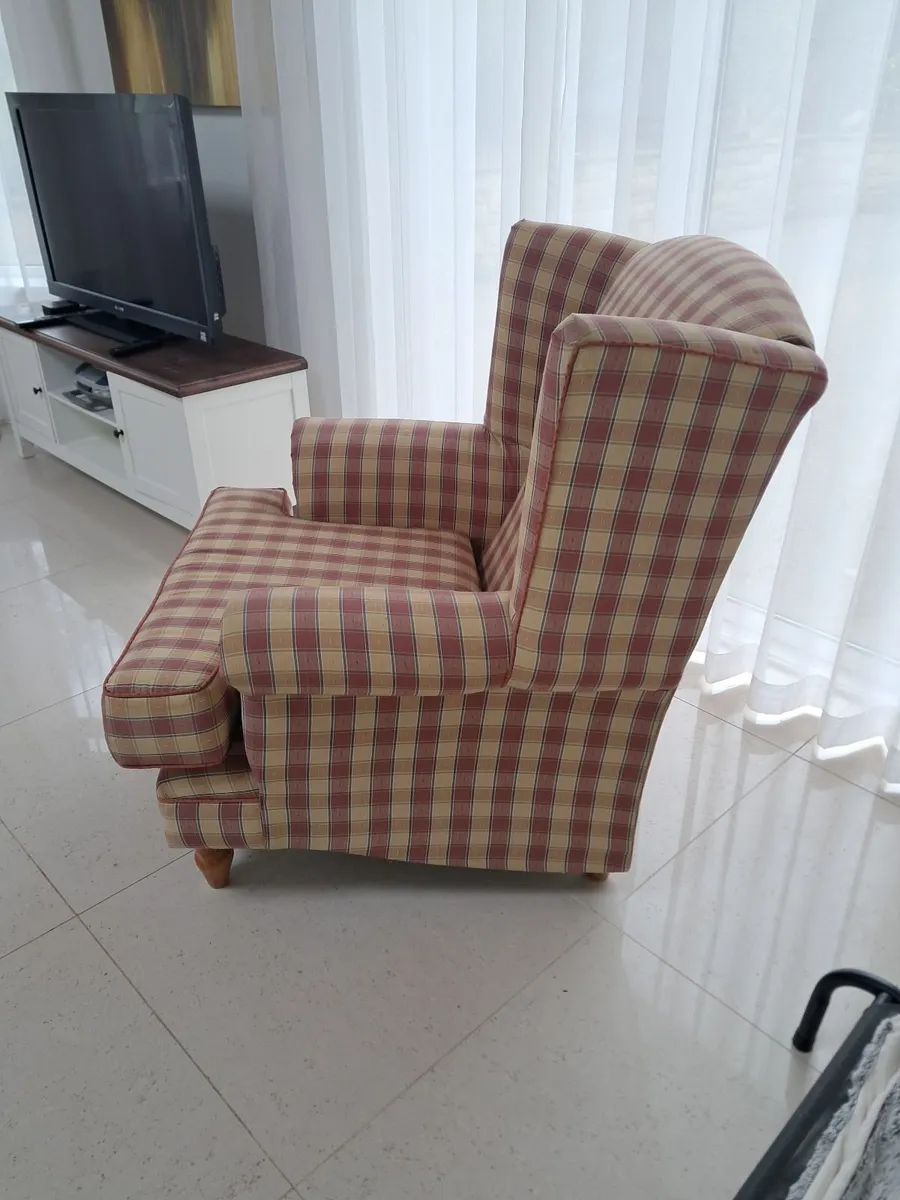 Armchair - Image 2
