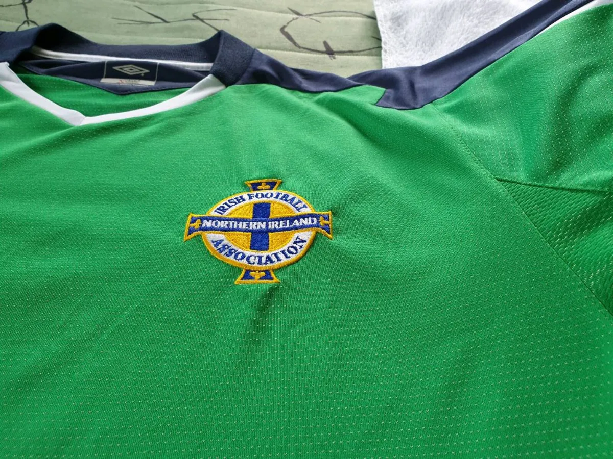 Northern Ireland Football Club Home Jersey 2004 XL - Image 4