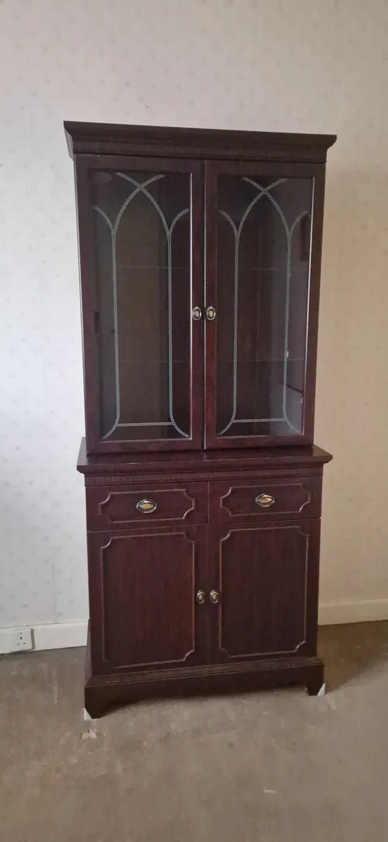 Display Cabinet - Image 2