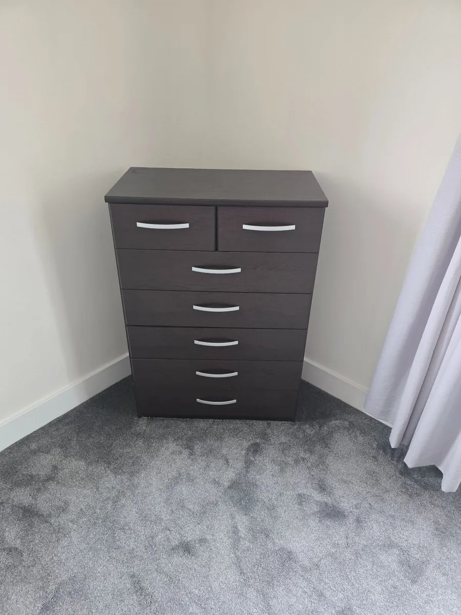 Bedroom Furniture Sets x 2  (drawers and lockers) - Image 3